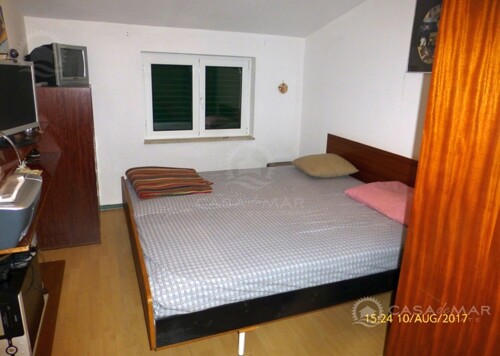 Thumbnail 5760146 - 14
