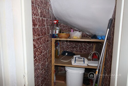 Thumbnail 5760151 - 4