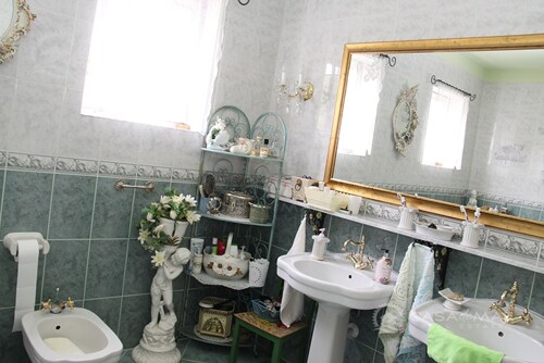 Thumbnail 5760166 - 9