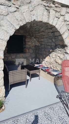 Thumbnail 5769450 - 6