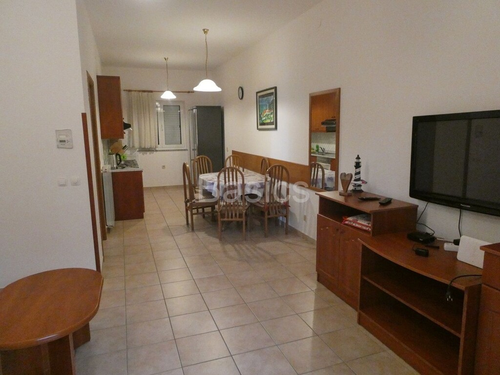 Image 5770734 - 13