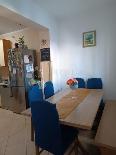 Thumbnail 5771928 - 8