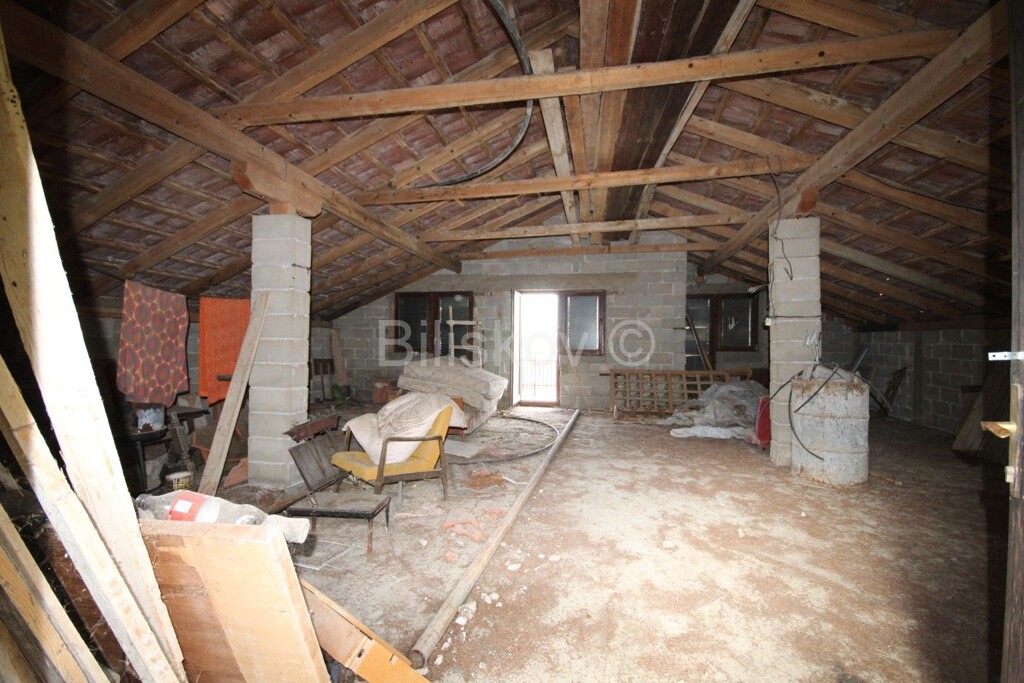 Image 5771983 - 23