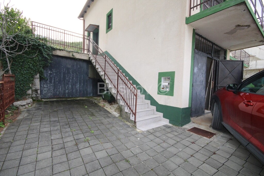 Image 5771983 - 4