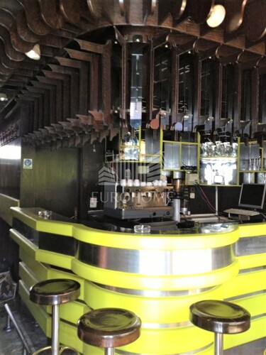 Petrova ulica,poslovni prostor, Caffe bar, 50 m2
