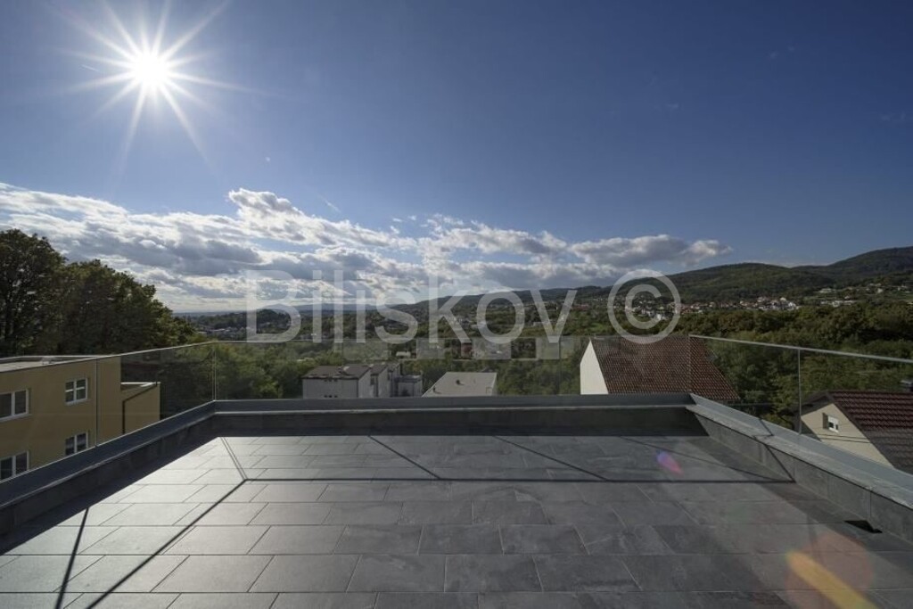 Image 5779220 - 9
