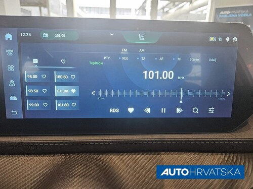 Thumbnail 5780408 - 19