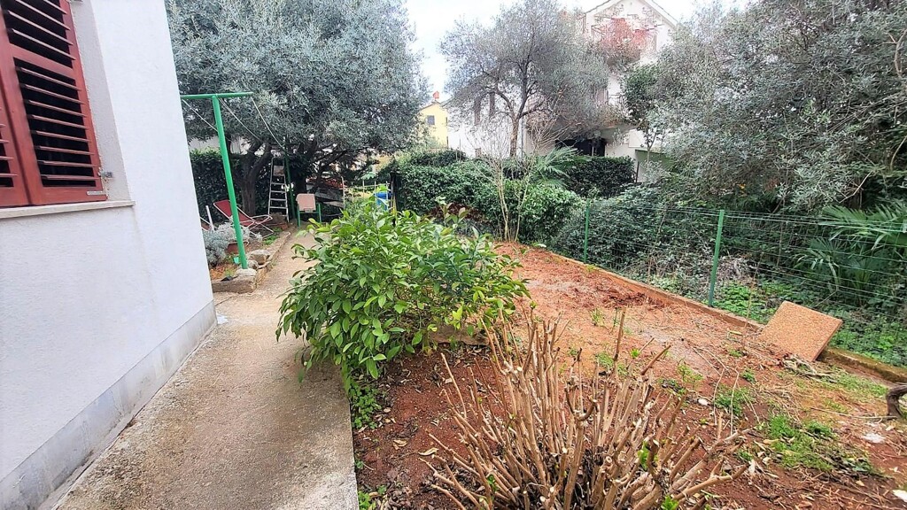 Image 5781035 - 13