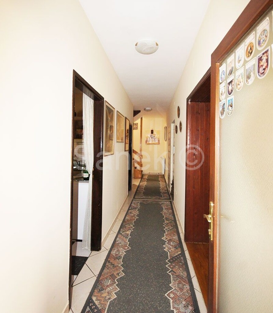Image 5785449 - 6