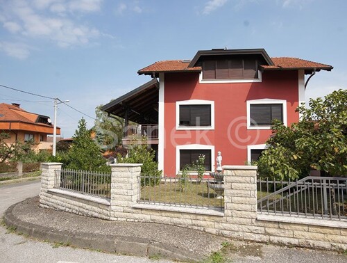 Kuća na ekskluzivnoj lokaciji - Samobor