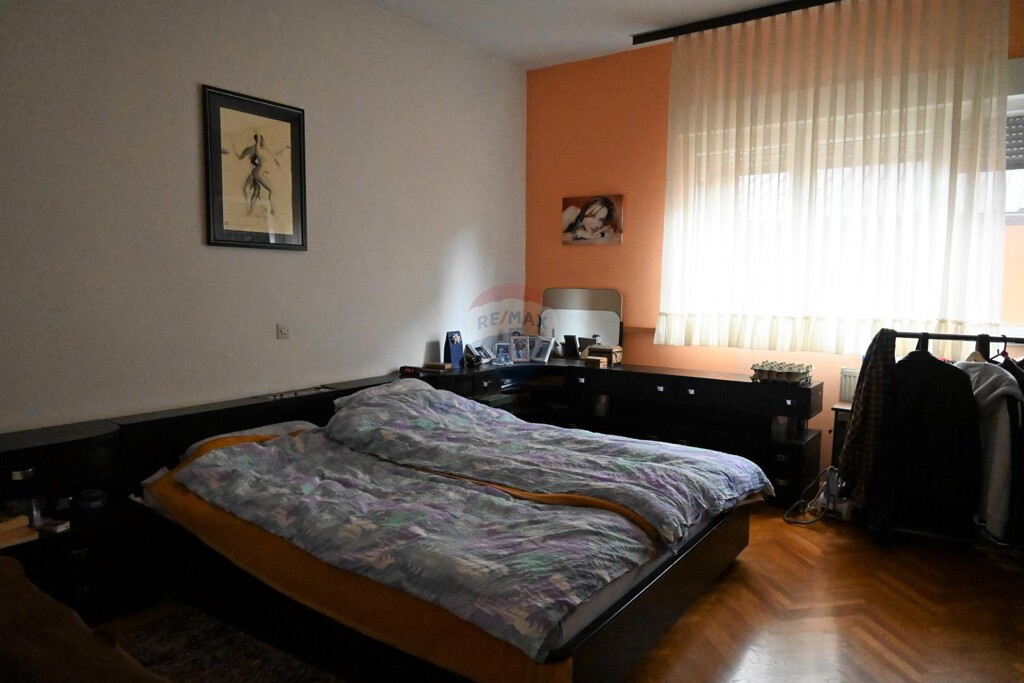Image 5789048 - 4