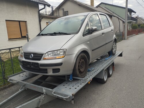 Fiat idea 1,3 mtj 51 kw, 2006 god u dijelovima prodajem