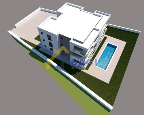 Thumbnail 5790362 - 2