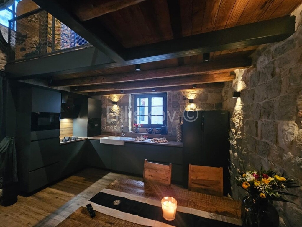 Image 5790414 - 12