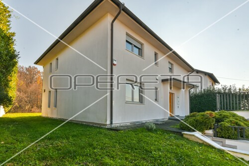 Thumbnail 5790600 - 2