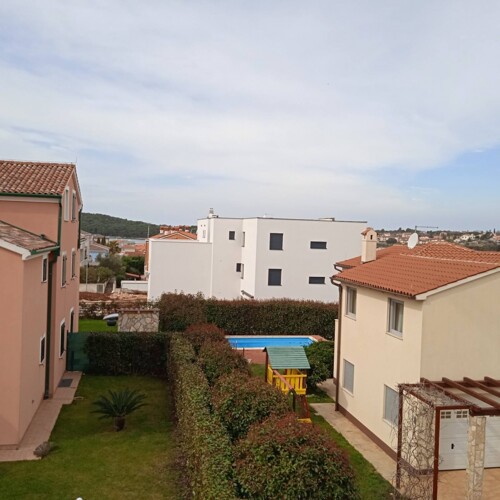 Thumbnail 5790962 - 3