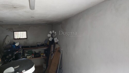 Thumbnail 5793061 - 3
