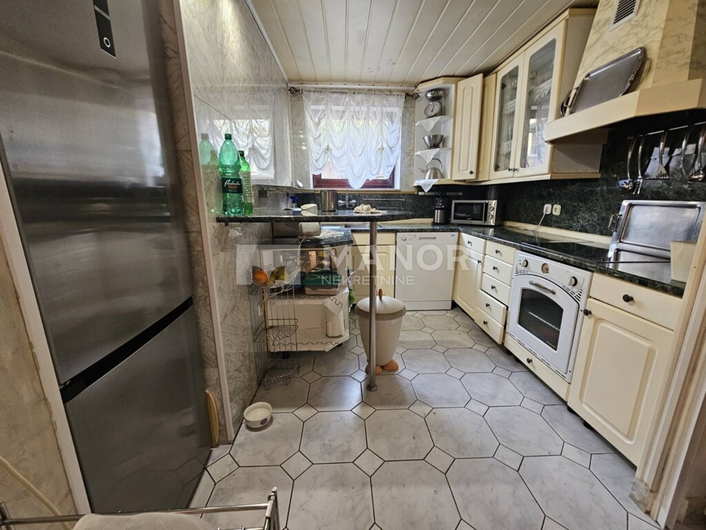 Image 5795023 - 1