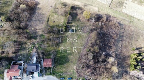 Sveti Ivan Zelina, Zemljište nedaleko od centra Svetog Ivana