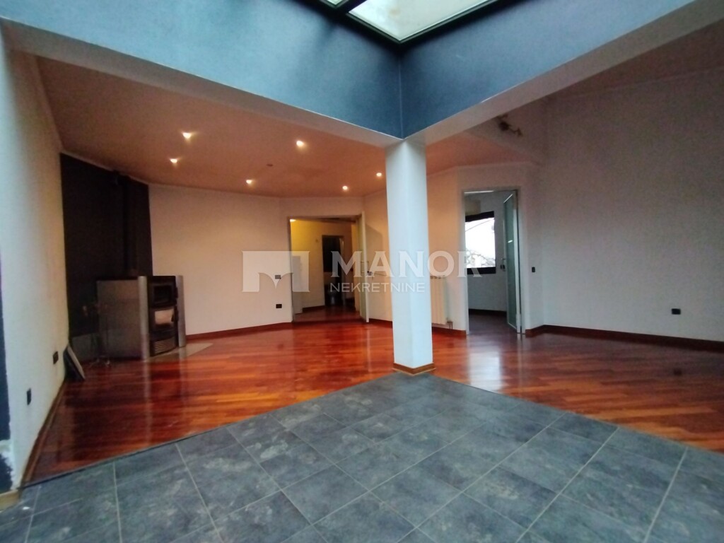 Image 5806357 - 8