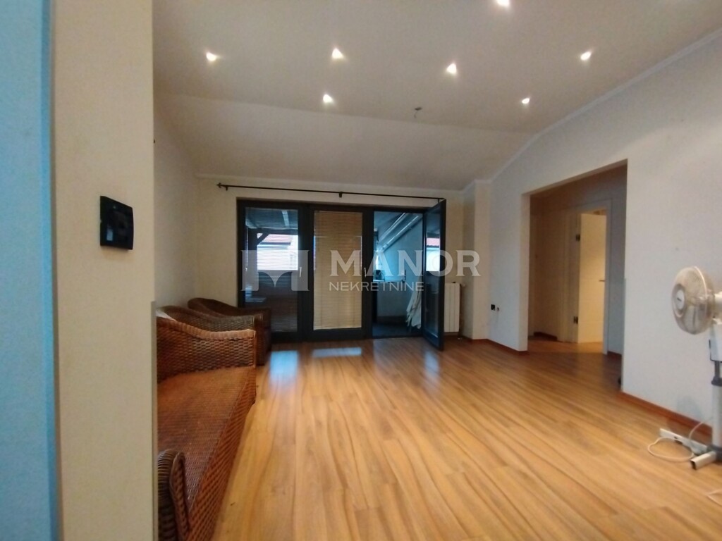 Image 5806357 - 7