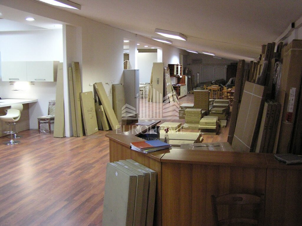 Image 5807514 - 6