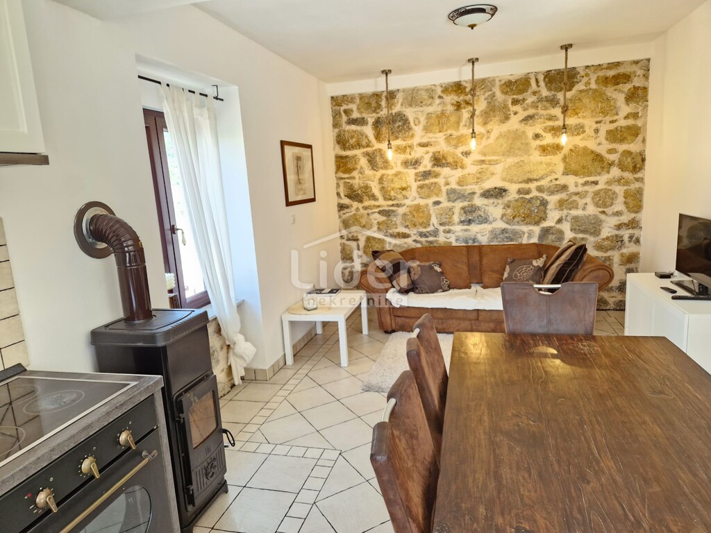 Image 5810022 - 8