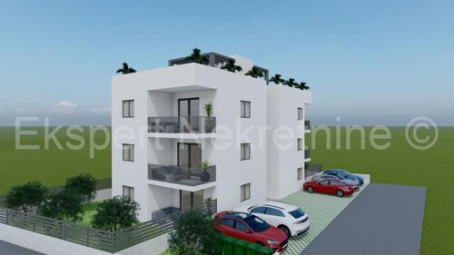 Thumbnail 5810151 - 4