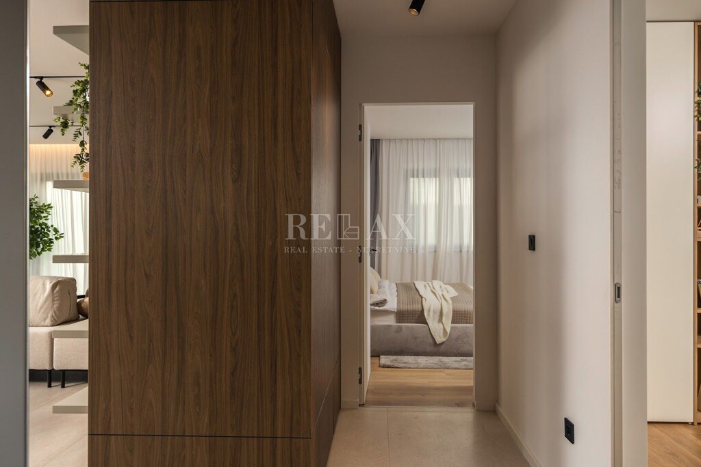 Image 5810177 - 17