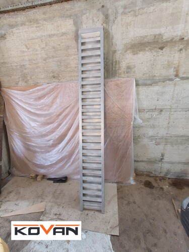 Rampa nakladalna alu 3 t. 3 m