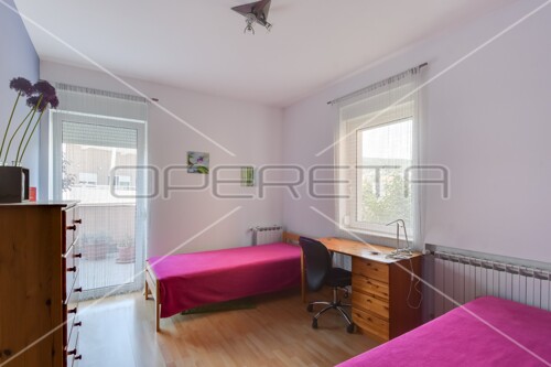 Thumbnail 5816162 - 18