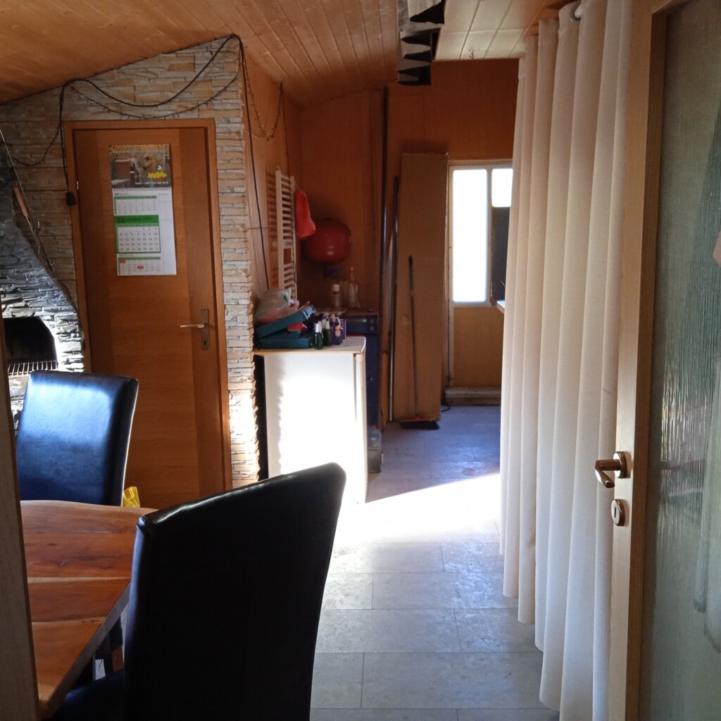 Image 5822888 - 7