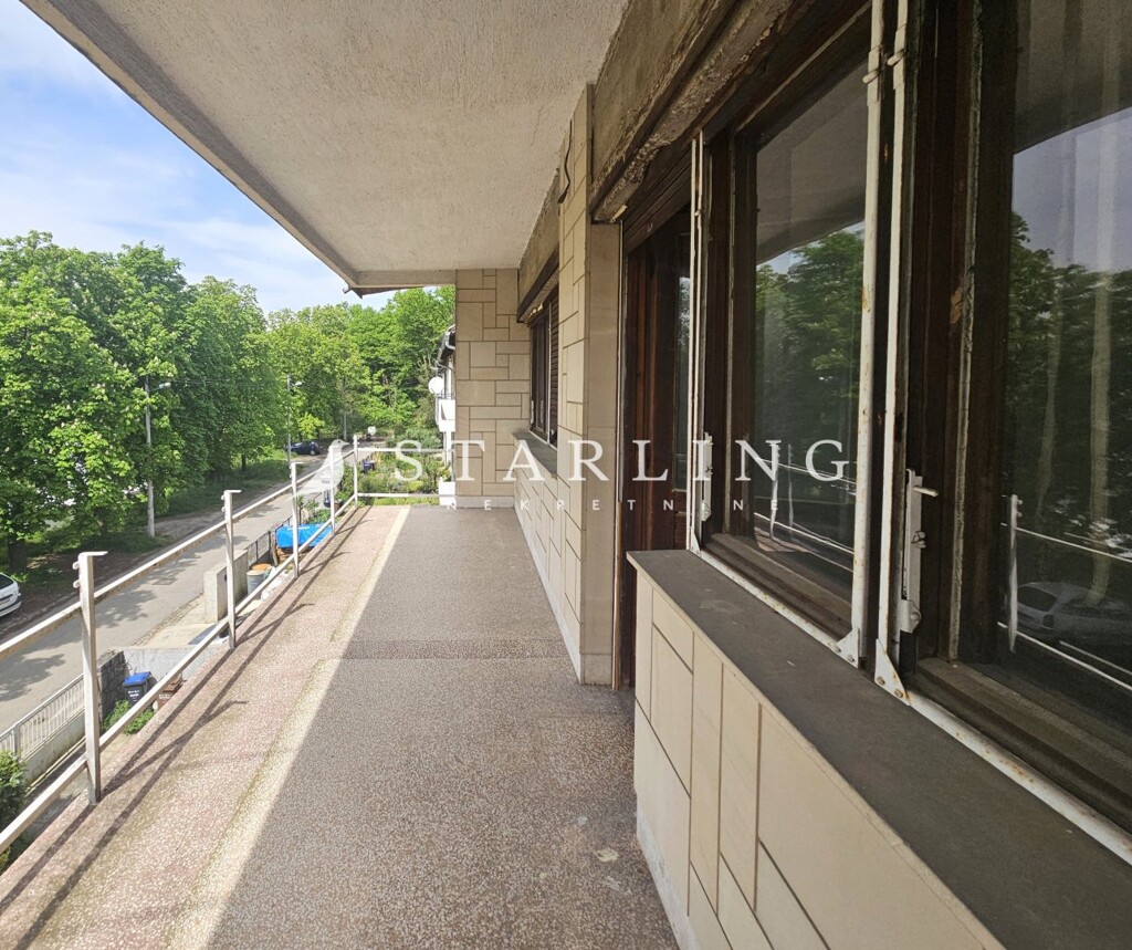 Image 5827762 - 11
