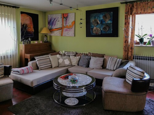 Thumbnail 5836228 - 1