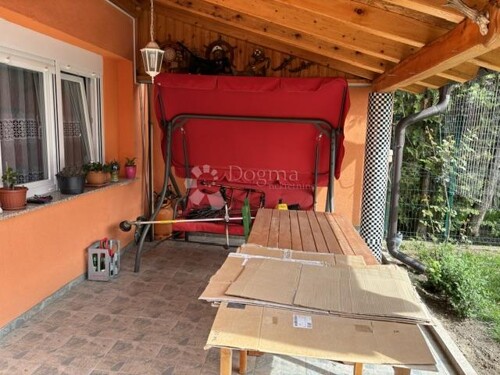 Thumbnail 5836232 - 9