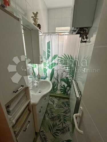 Thumbnail 5836232 - 8