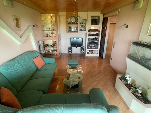 NOVI ZAGREB (SREDIŠĆE) - PREKRASAN 3-SOB. STAN 86,10 M2