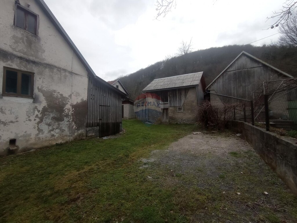 Image 5837275 - 7