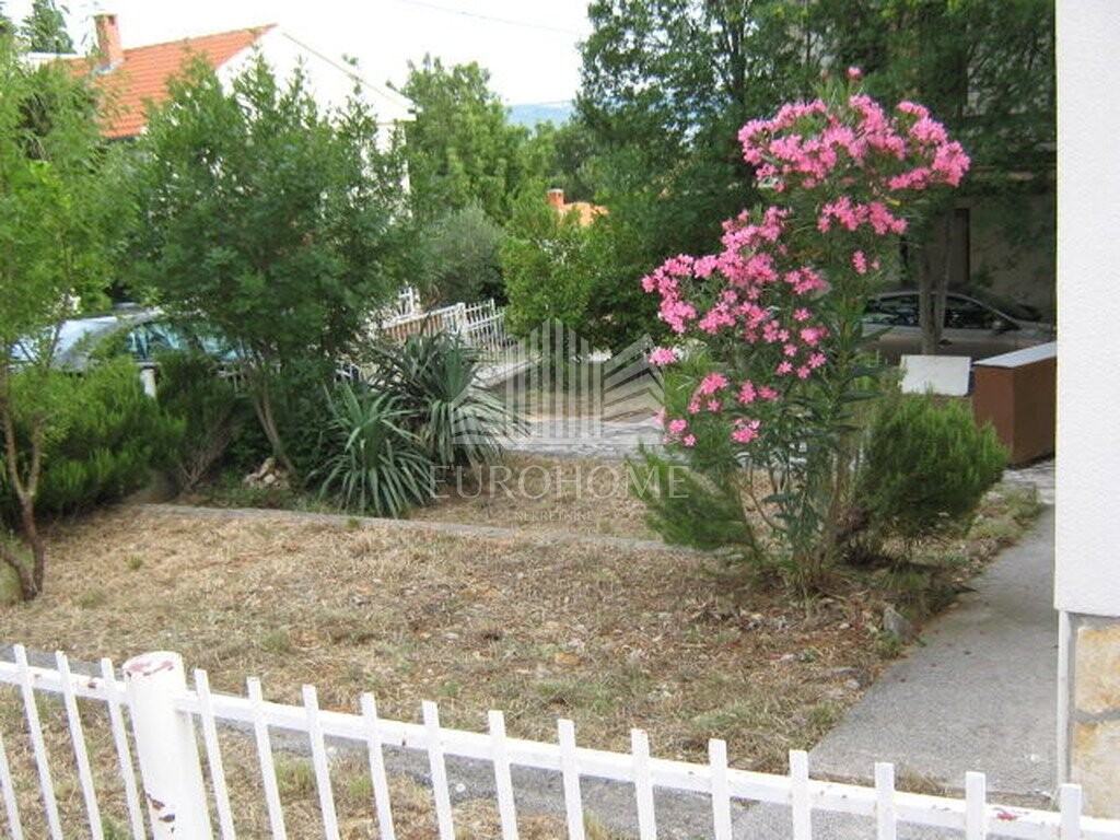 Image 5837753 - 4