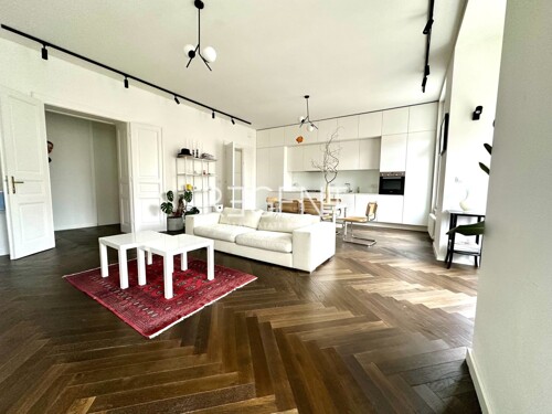 Thumbnail 5840153 - 3