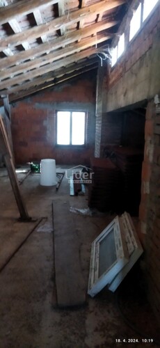 Thumbnail 5842286 - 13