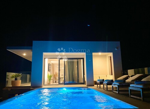 Thumbnail 5842324 - 24