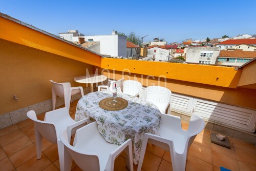 Thumbnail 5842386 - 1