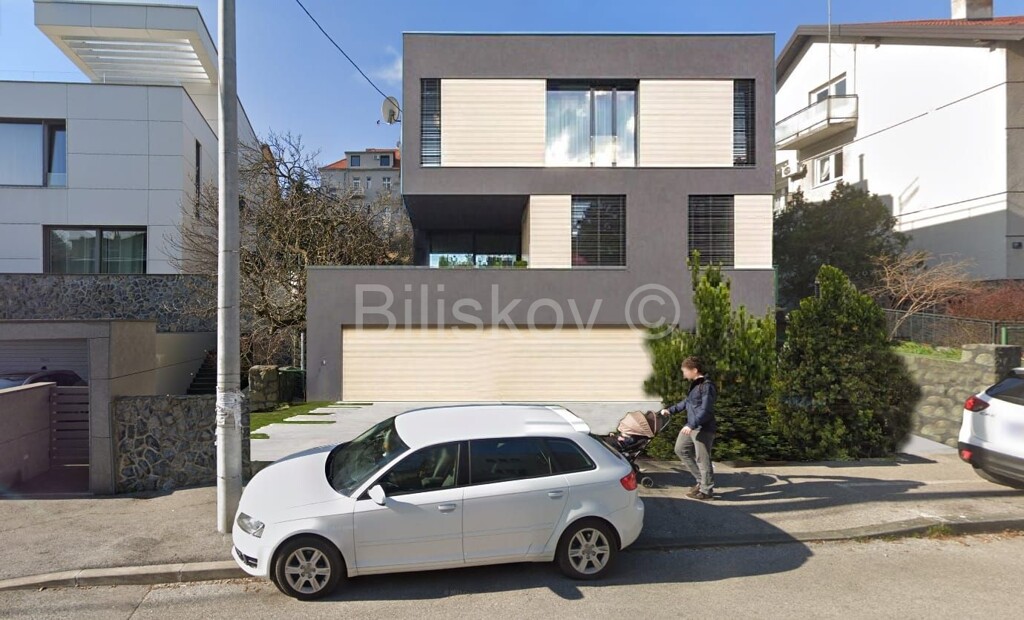 Image 5842444 - 10
