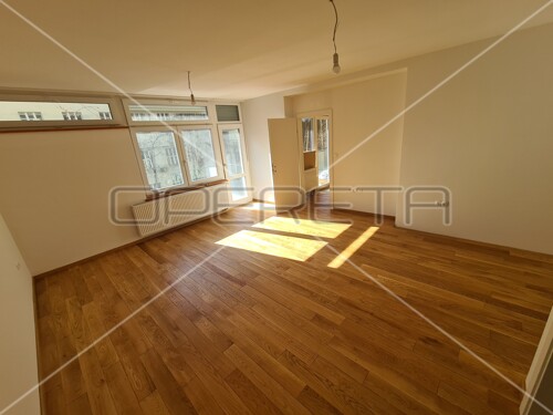 Thumbnail 5845002 - 1