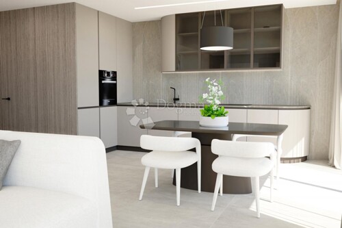 Thumbnail 5845861 - 5