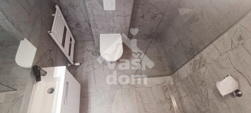 Thumbnail 5846385 - 12