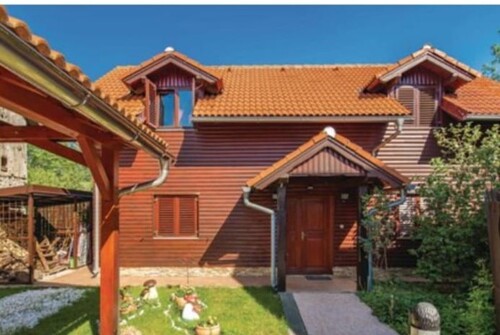 Gorski kotar, Fužinarski kraj, kuća prodaja