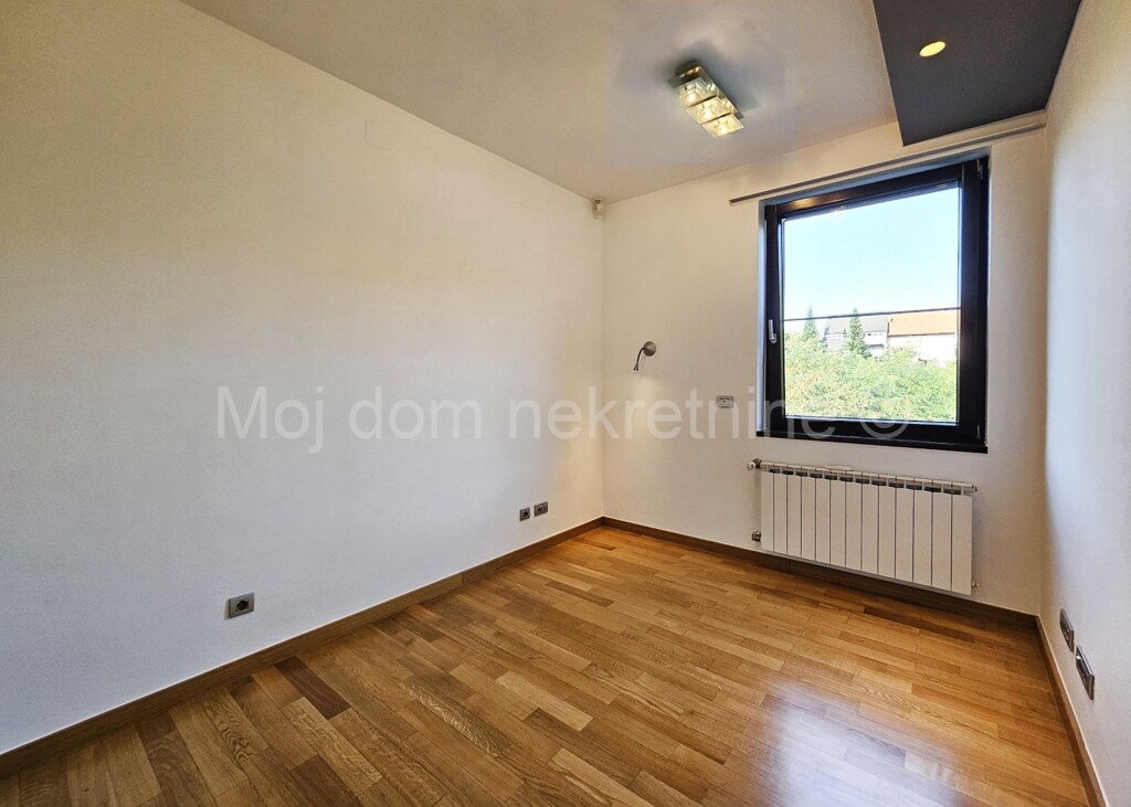 Image 5847347 - 10
