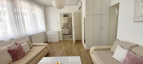 Thumbnail 5851192 - 6